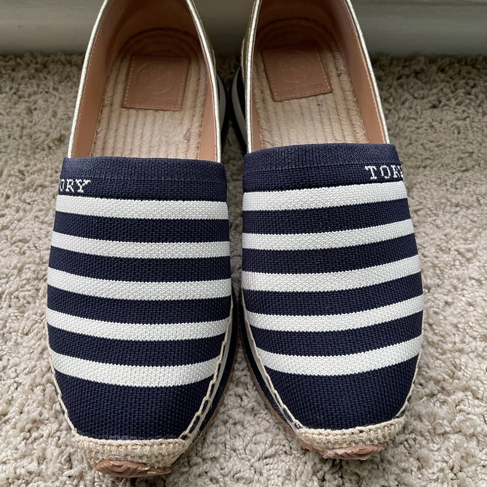 Tory Burch Daisy Slip on Trainer!!
